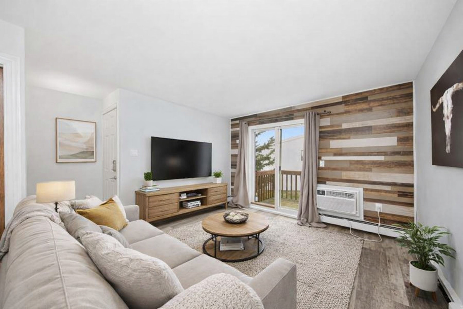 2300 Light Road #209, Oswego, IL 60543