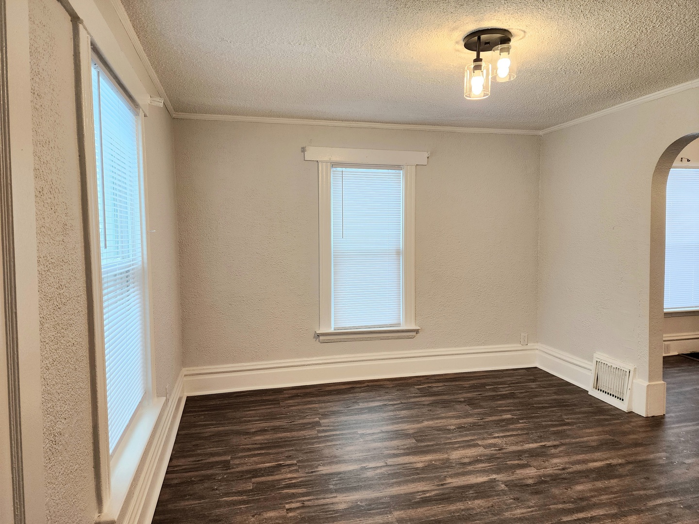 1032 Lincoln Street, North Chicago, IL 60064