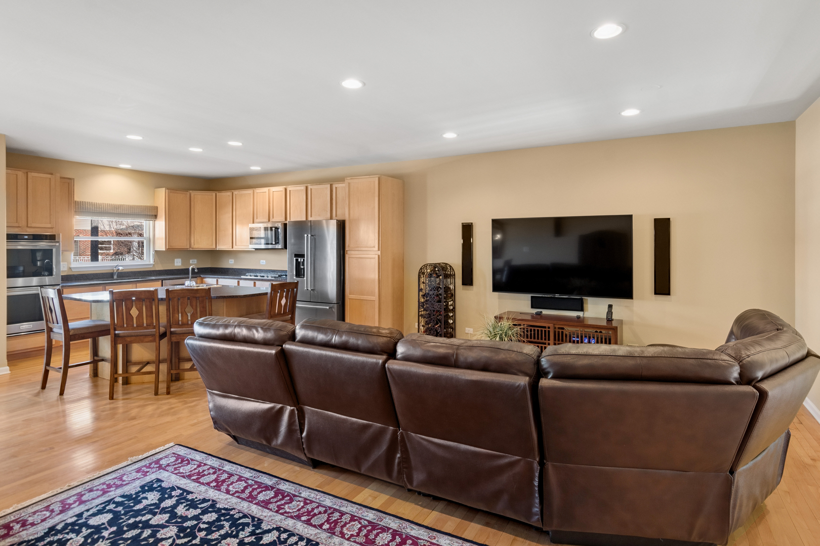 1155 River Bend Lane, Lisle, IL 60532