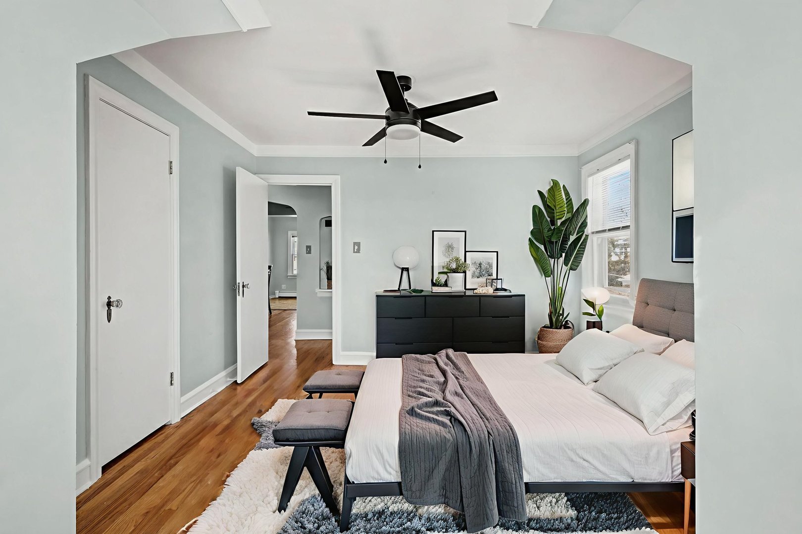 6550 W Ebinger Drive #2, Niles, IL 60714