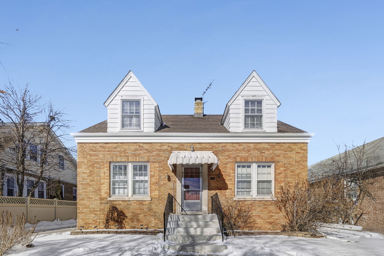 6550 W Ebinger Drive #2, Niles, IL 60714