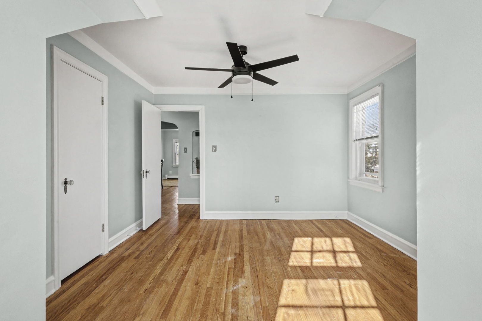 6550 W Ebinger Drive #2, Niles, IL 60714