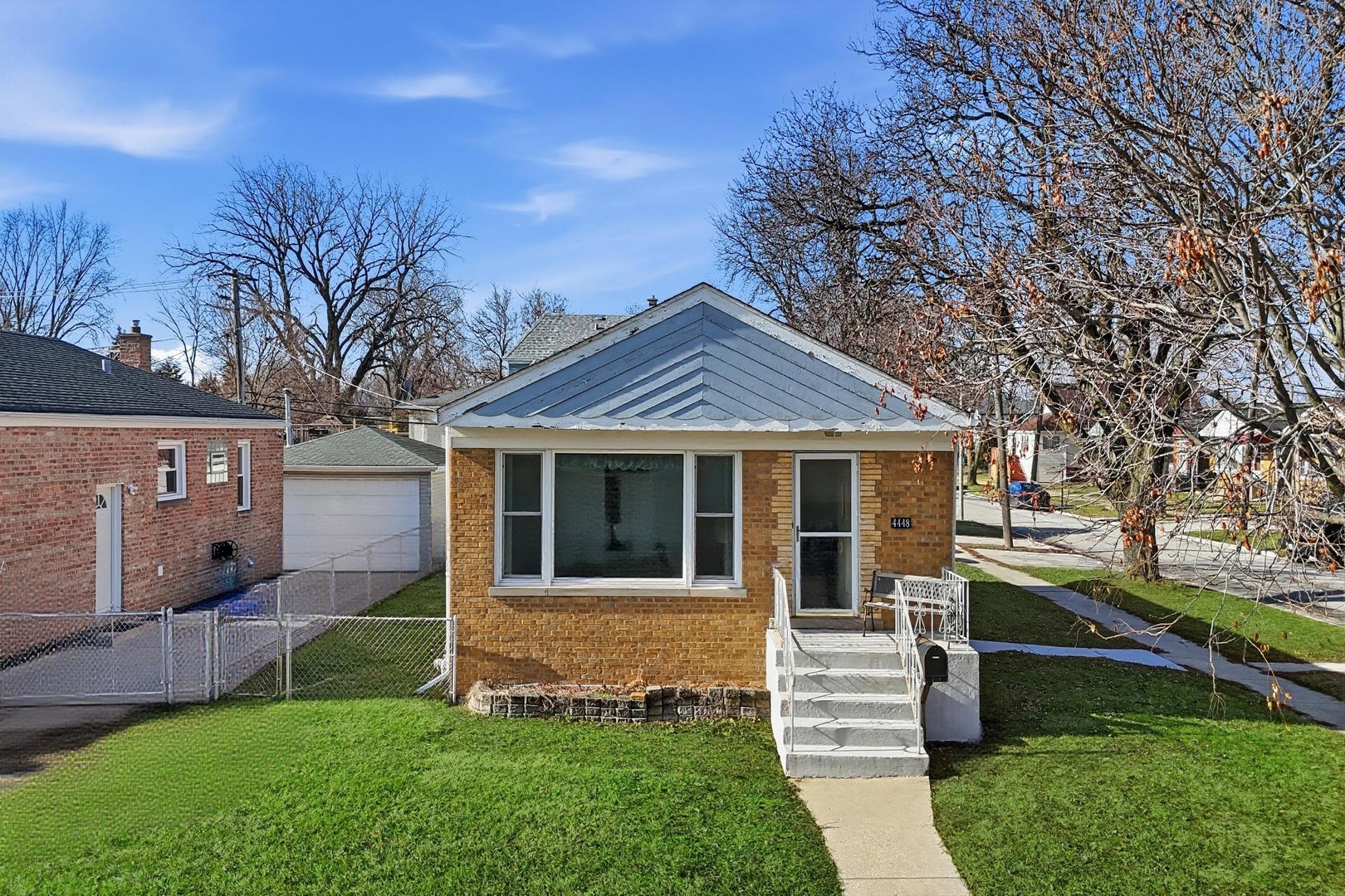 4448 Lawndale Avenue, Lyons, IL 60534