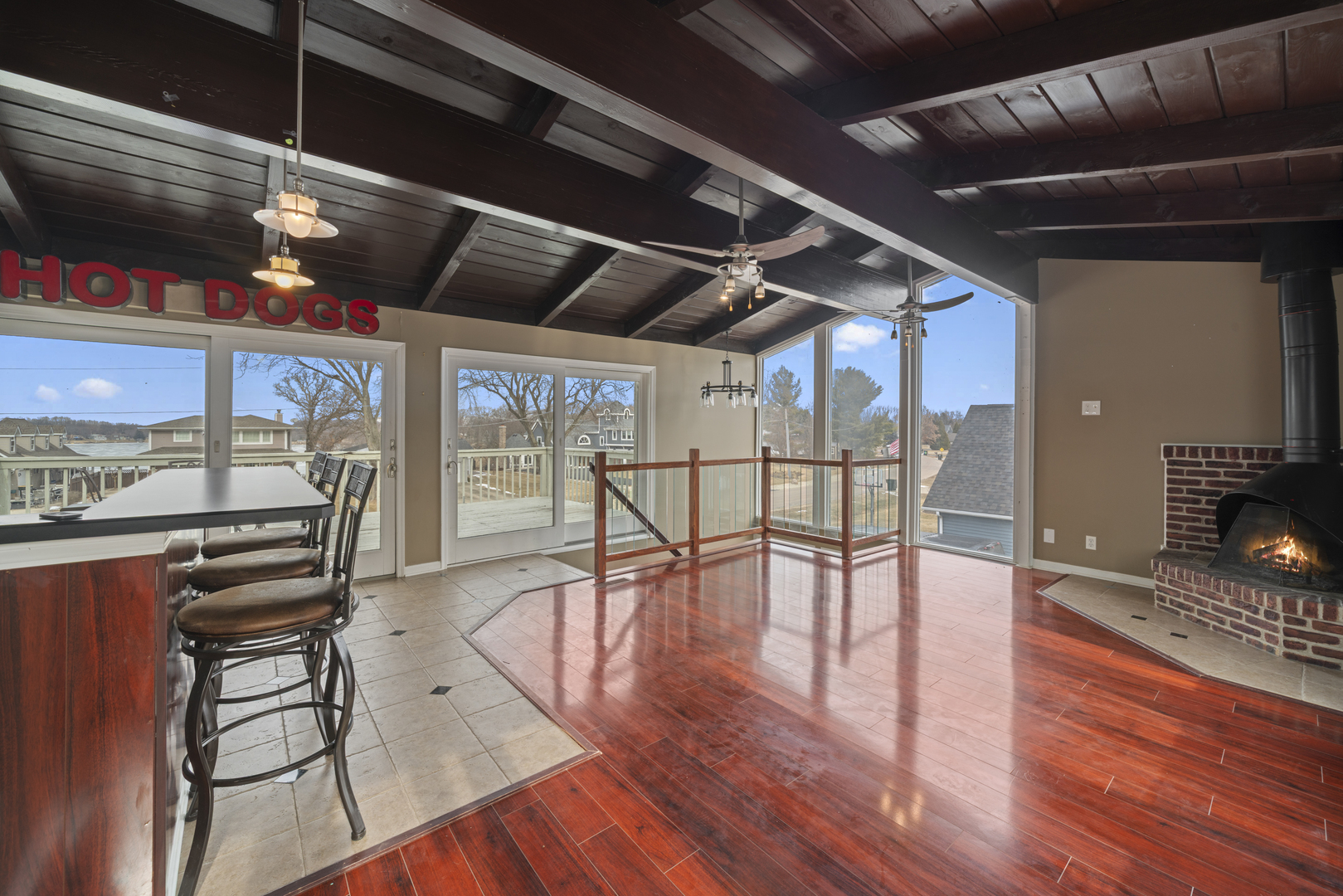 1740 Holiday Drive, Lake Holiday, IL 60548