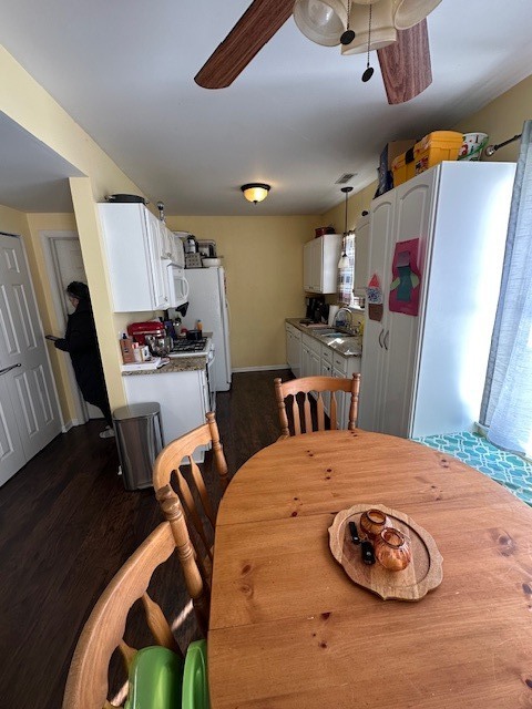 1180 N Nature Court #17-1180-A, Round Lake Beach, IL 60073