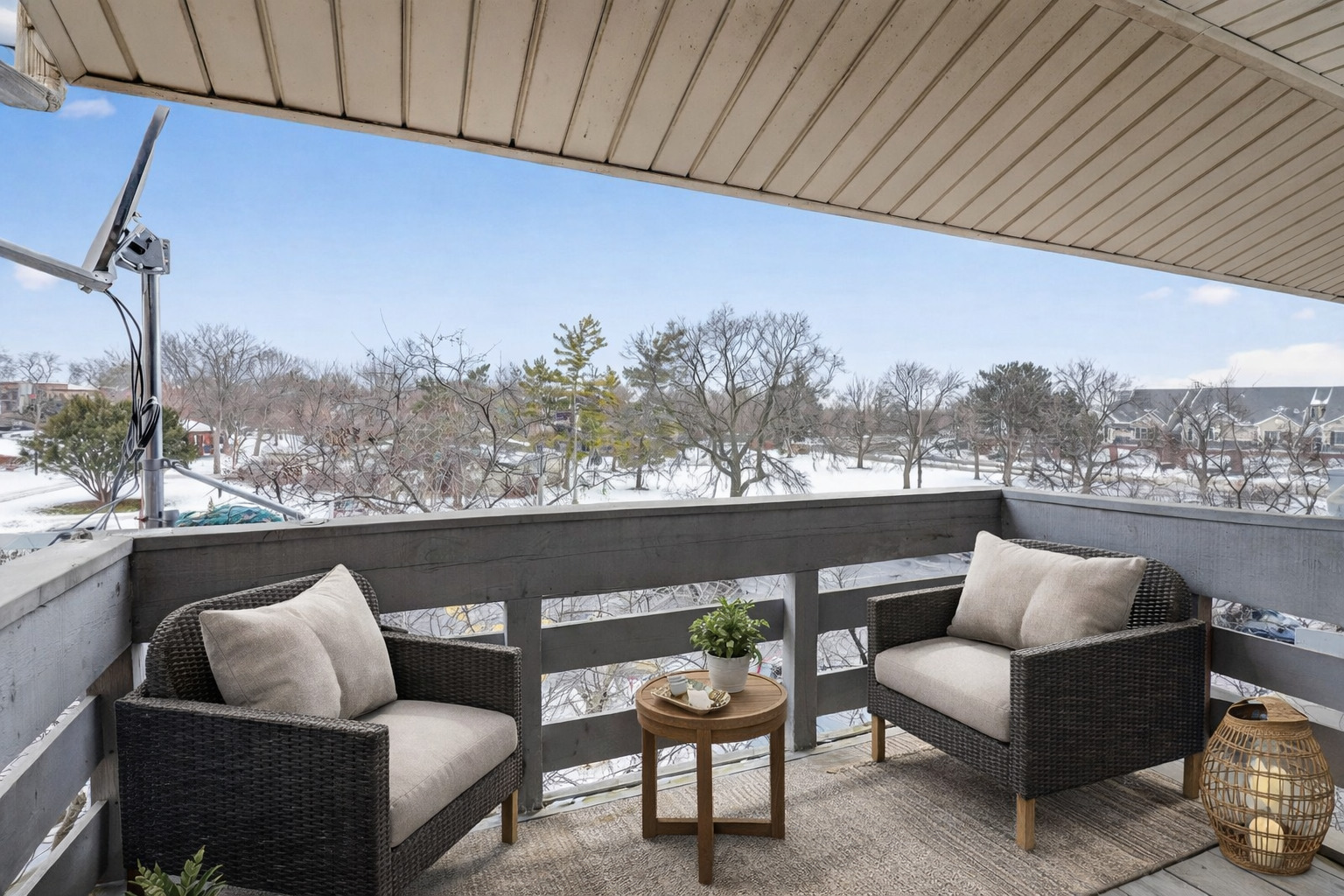 1351 N Winslowe Drive #302, Palatine, IL 60074