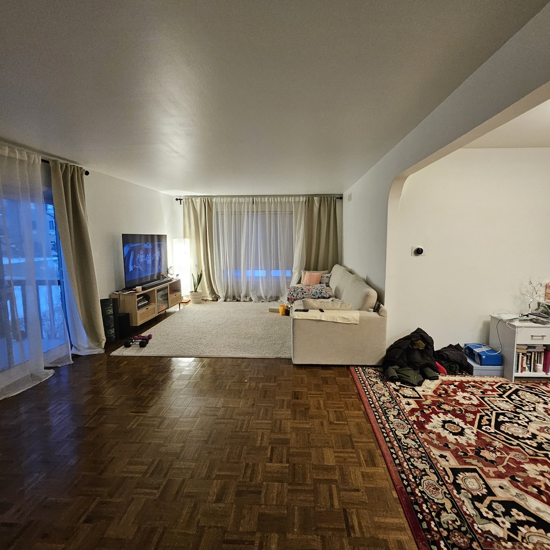 2300 W Talcott Road #1A1, Park Ridge, IL 60068