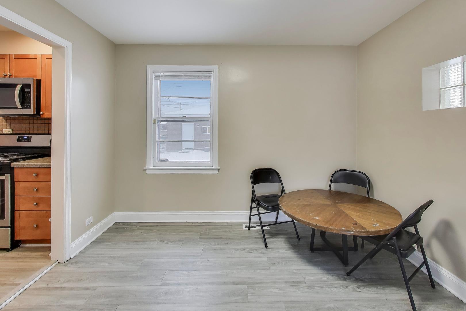 9151 Grand Avenue, Franklin Park, IL 60131