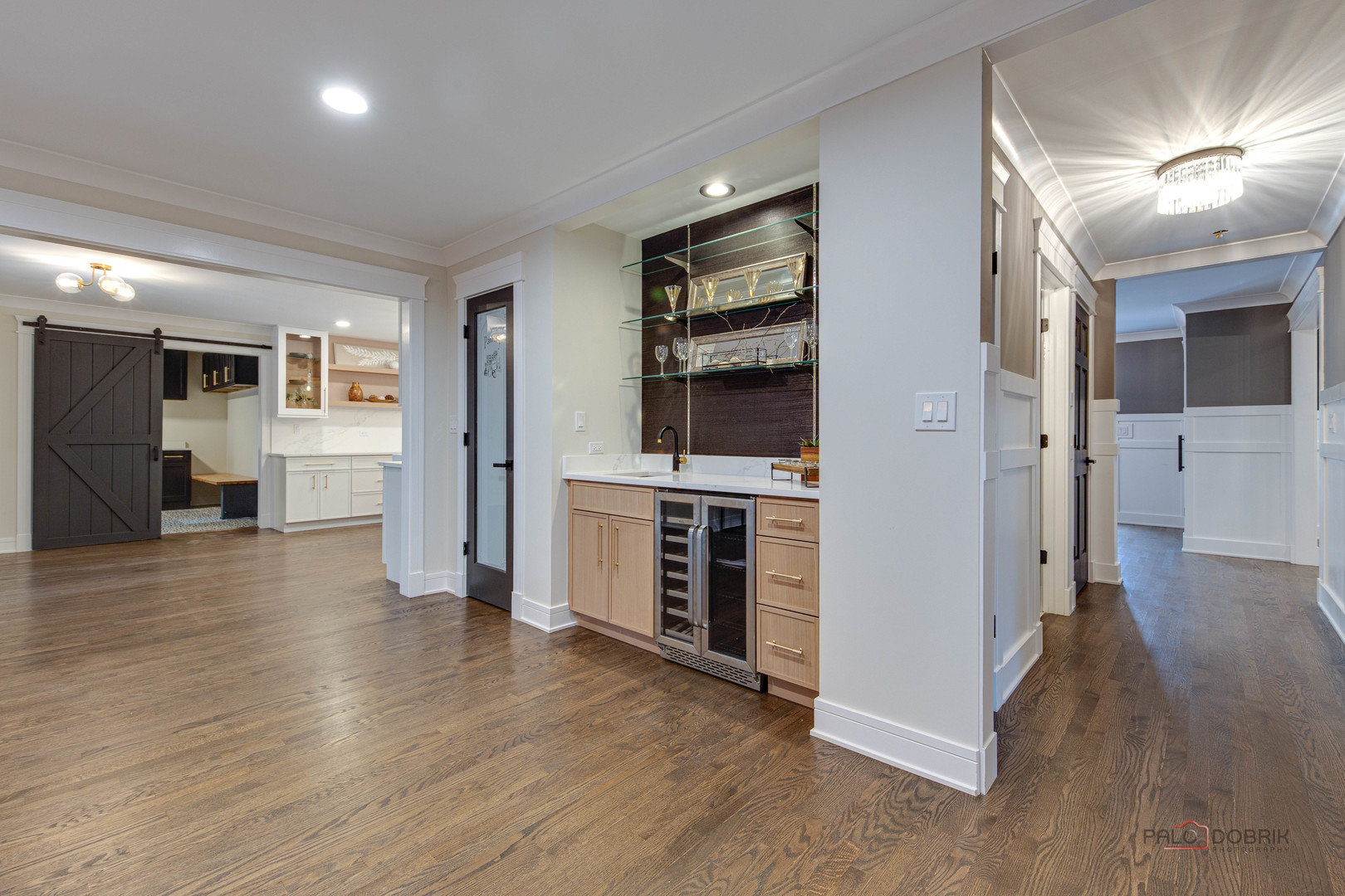 2221 Donegal Drive, Darien, IL 60561