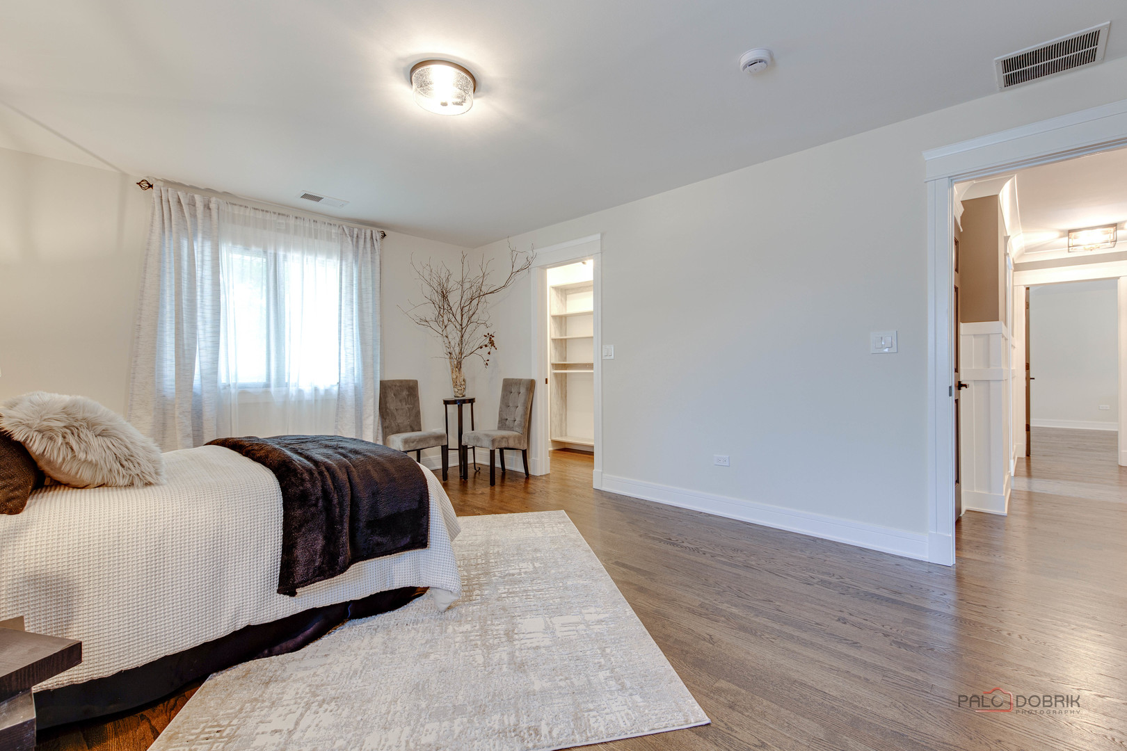 2221 Donegal Drive, Darien, IL 60561