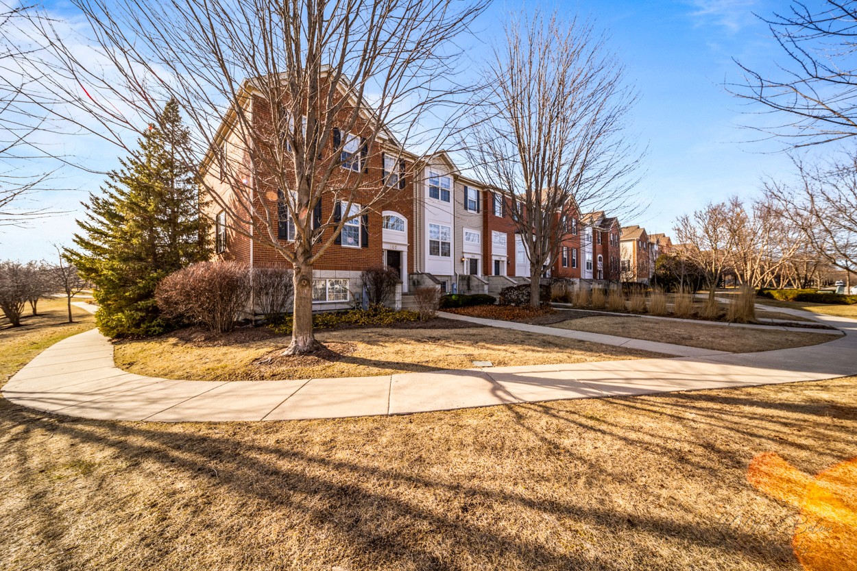 102 Town Center Boulevard #0, Gilberts, IL 60136