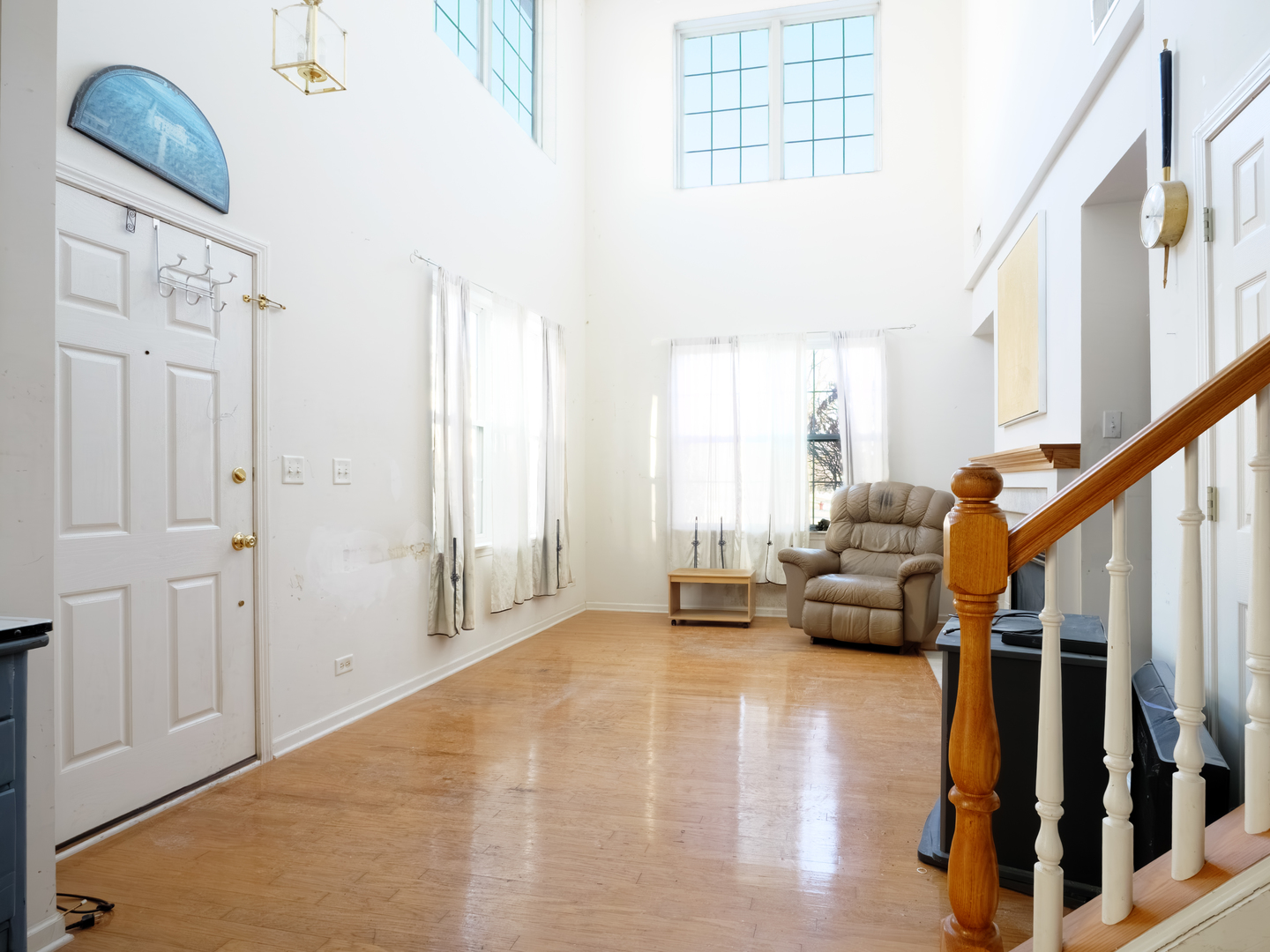 2233 Hillsboro Court, Aurora, IL 60503