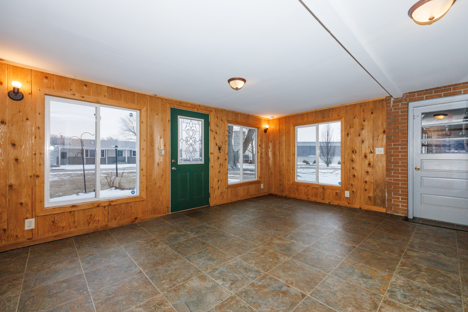 8428 N Shirlane Street, Shirley, IL 61772