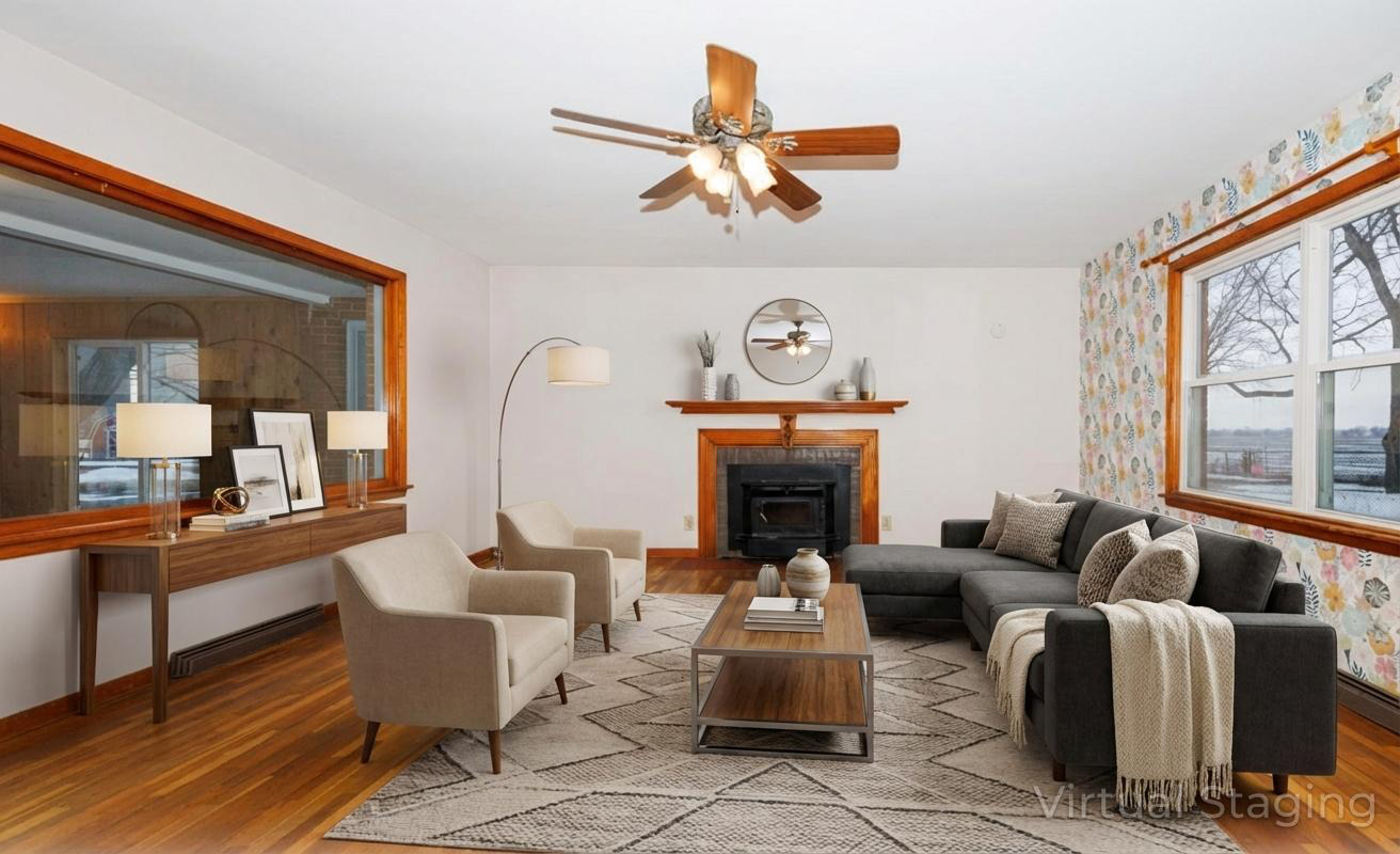 8428 N Shirlane Street, Shirley, IL 61772