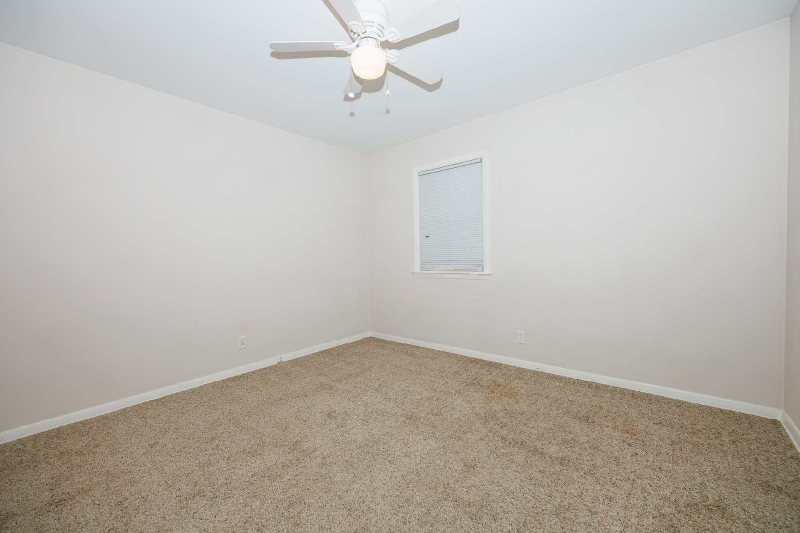 8428 N Shirlane Street, Shirley, IL 61772