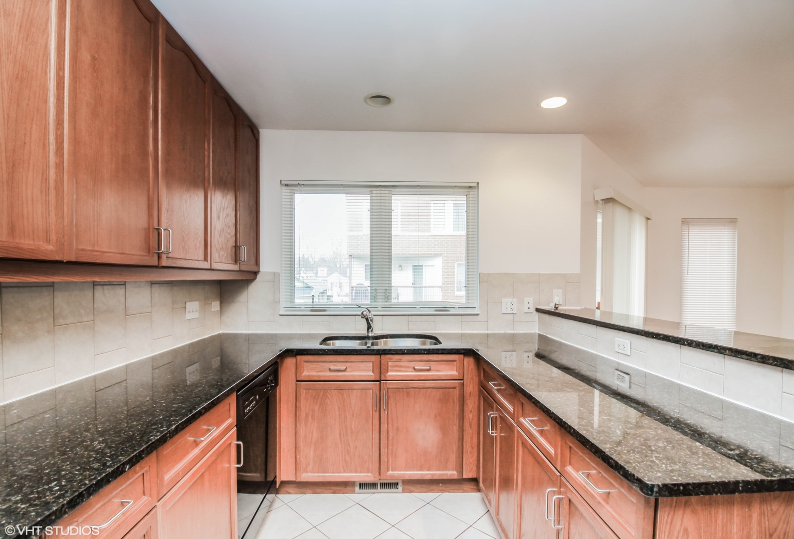 Des Plaines, IL 60016