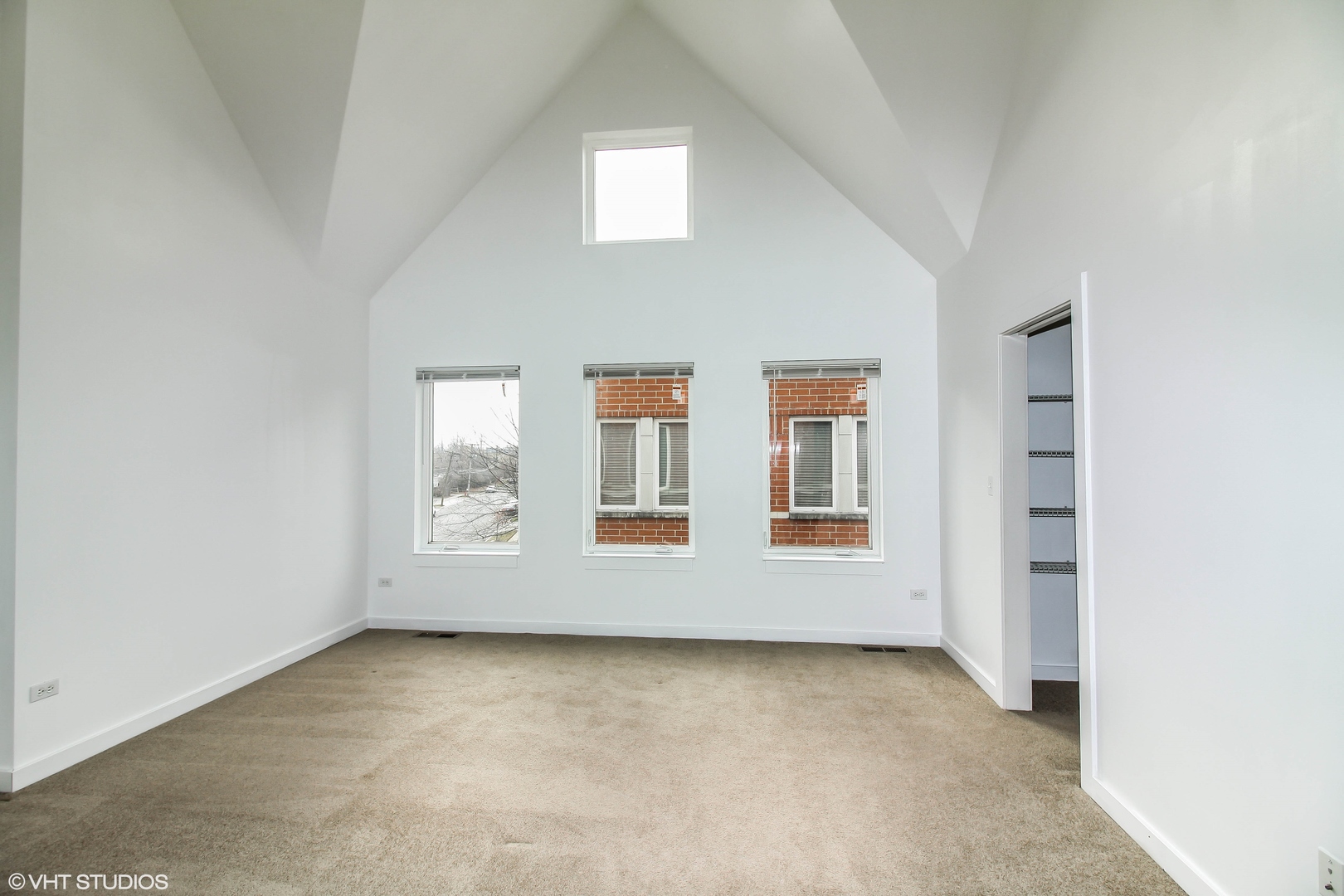 Des Plaines, IL 60016