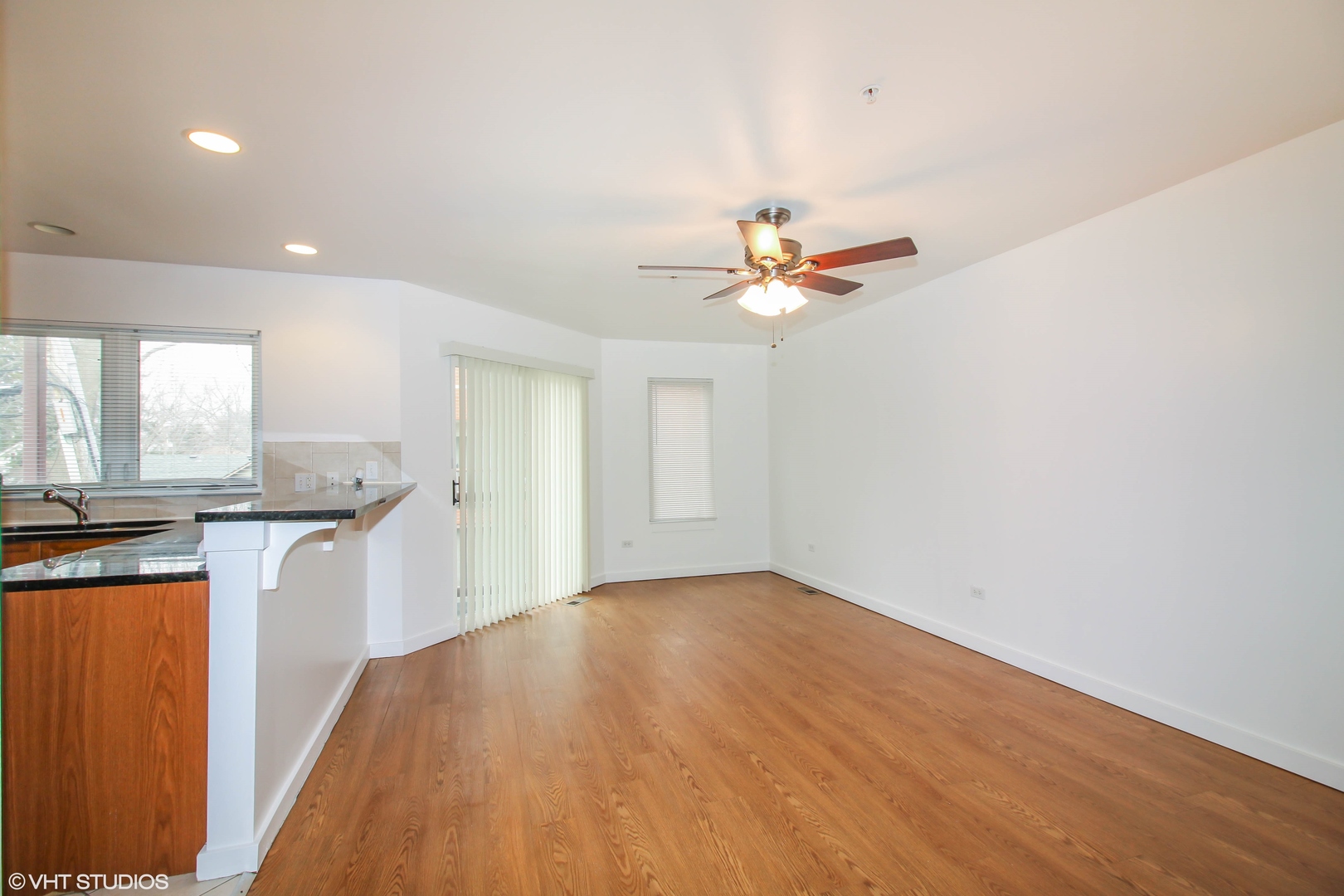 Des Plaines, IL 60016