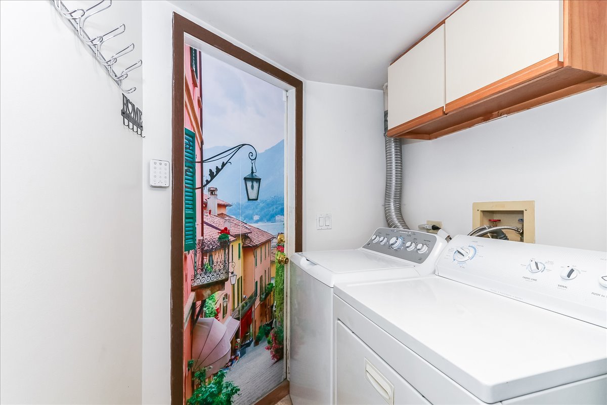 1890 Pebble Beach Circle, Elk Grove Village, IL 60007