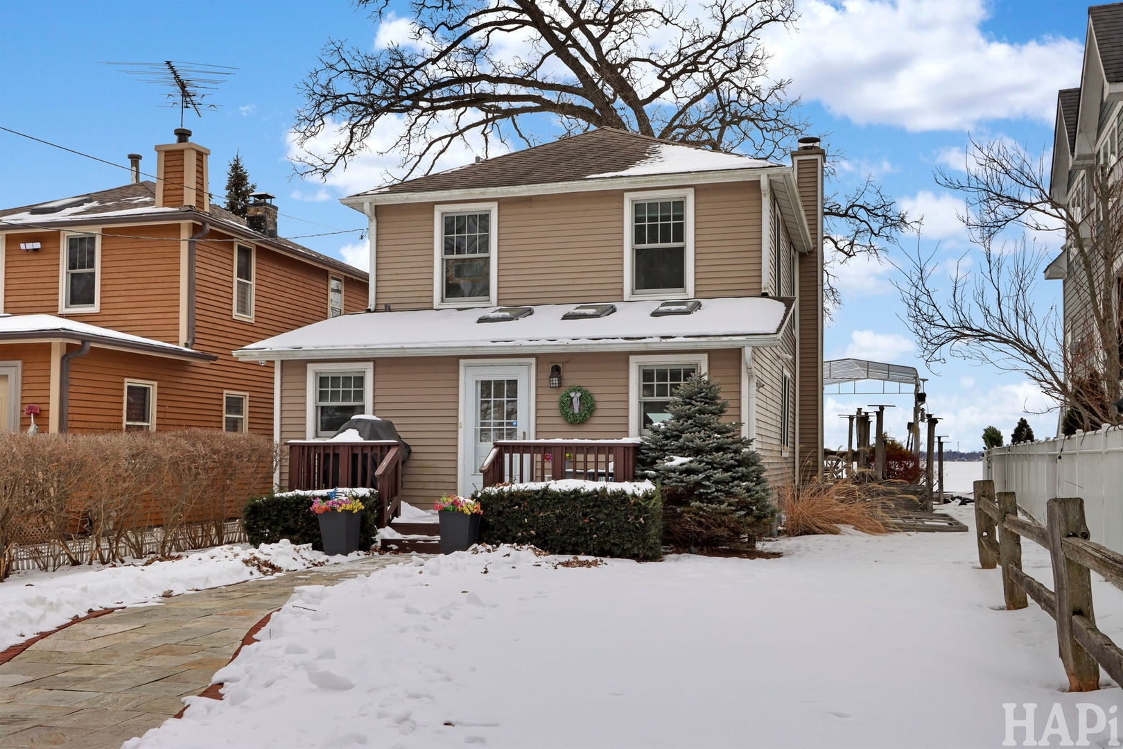 26083 W Calhoun Avenue, Antioch, IL 60002