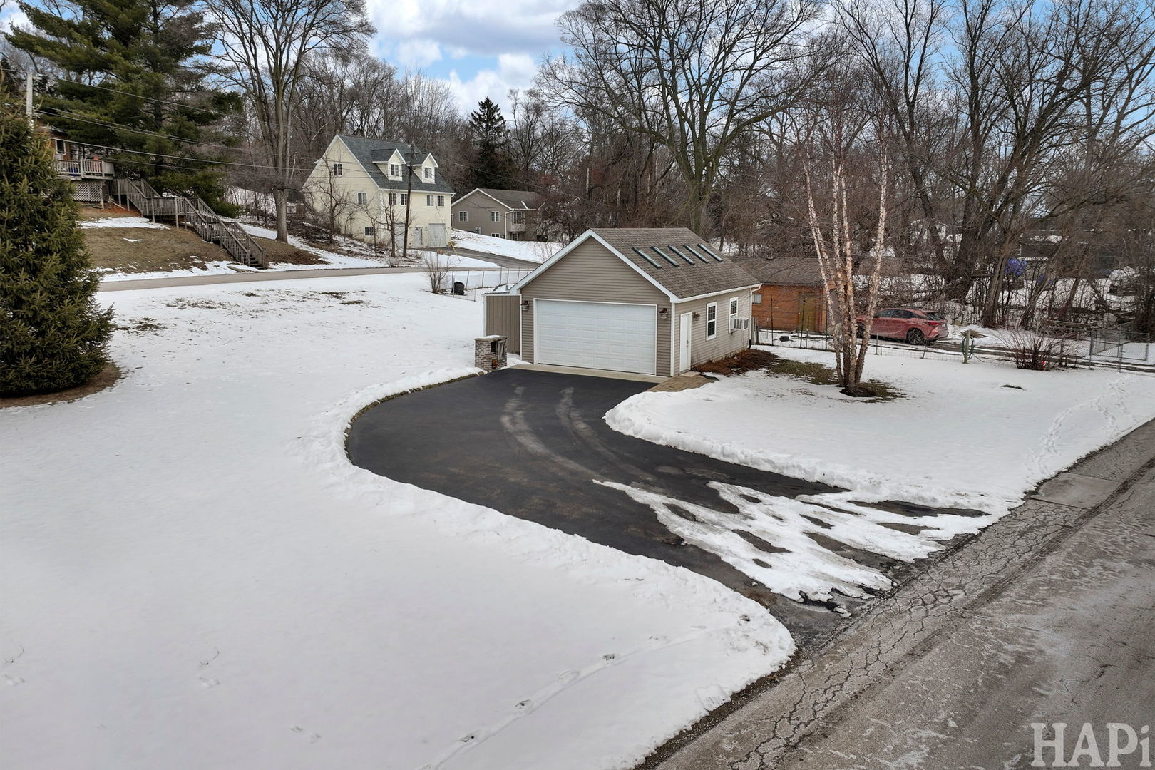 26083 W Calhoun Avenue, Antioch, IL 60002