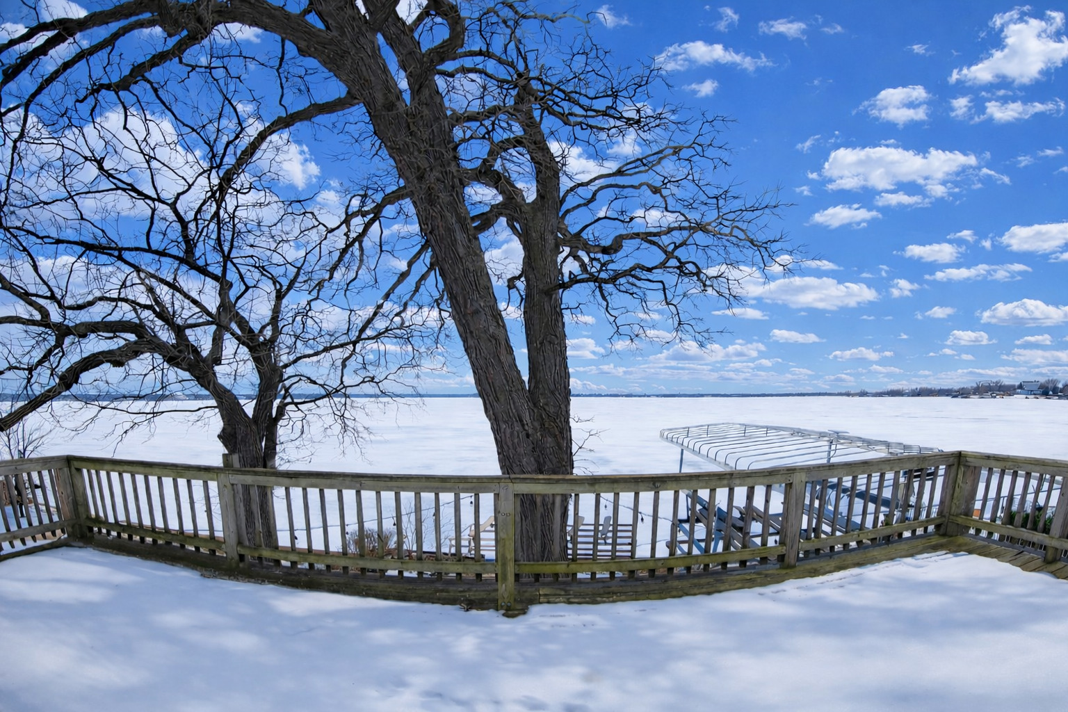 26083 W Calhoun Avenue, Antioch, IL 60002