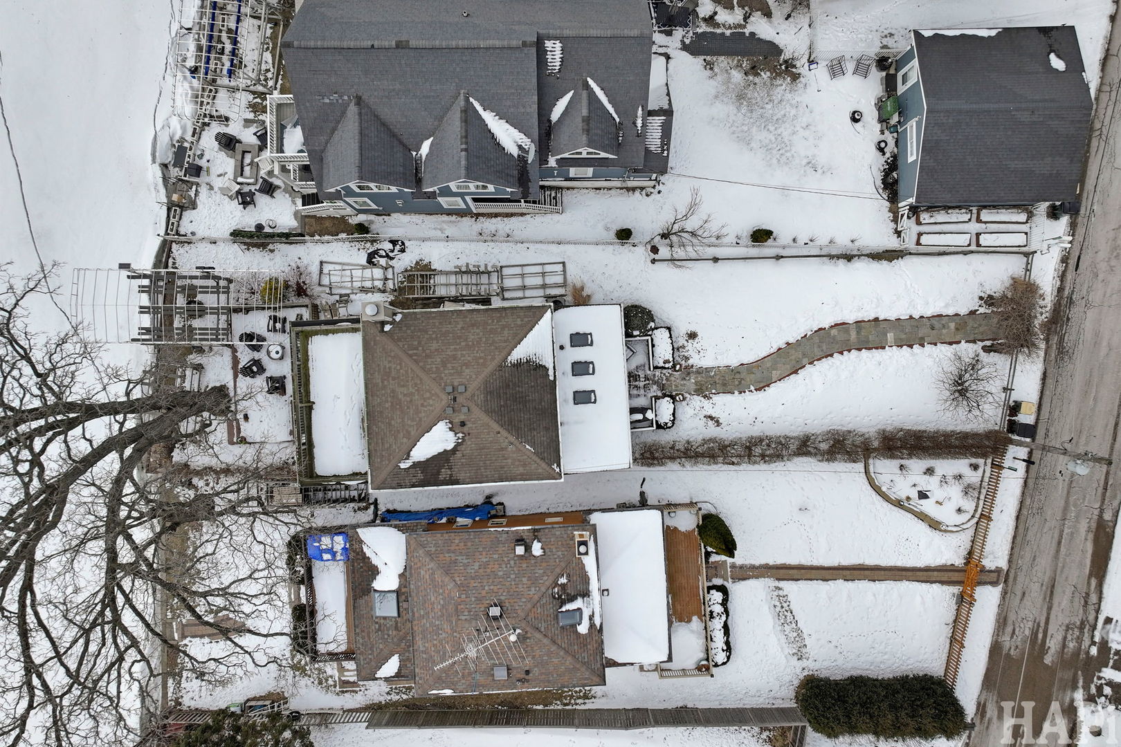 26083 W Calhoun Avenue, Antioch, IL 60002