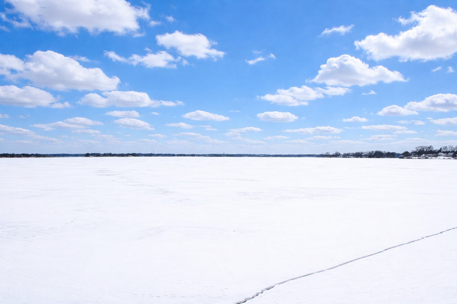 26083 W Calhoun Avenue, Antioch, IL 60002