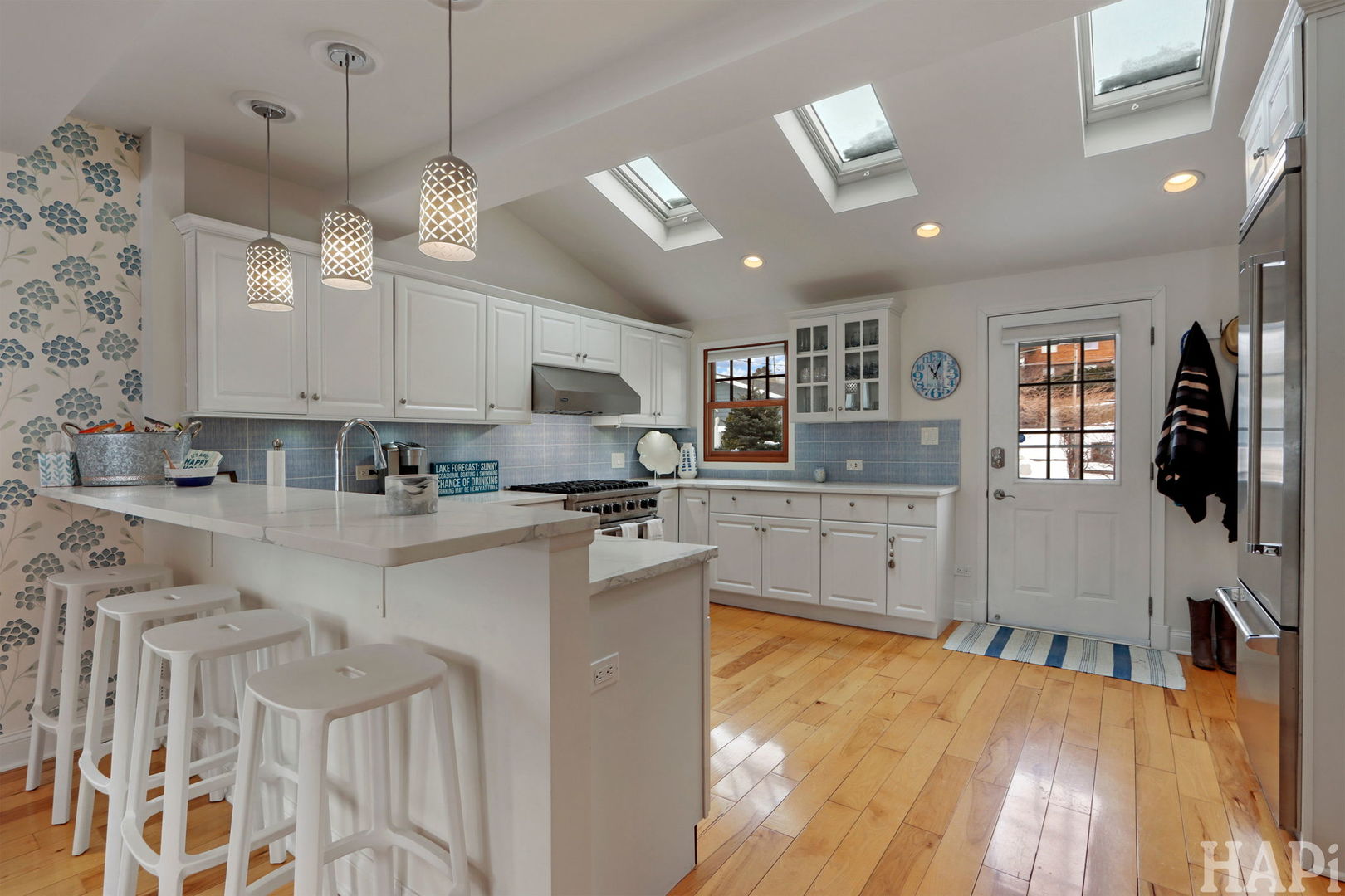 26083 W Calhoun Avenue, Antioch, IL 60002