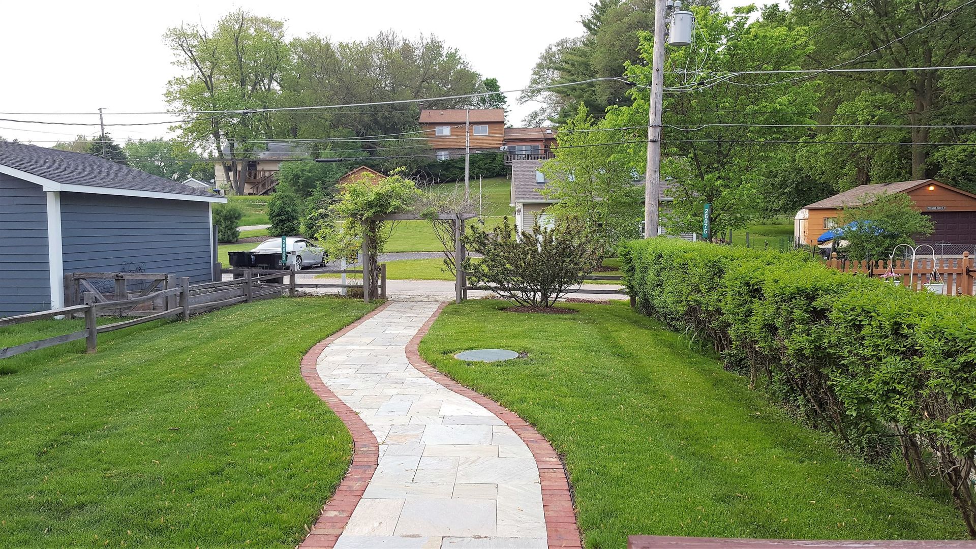 26083 W Calhoun Avenue, Antioch, IL 60002