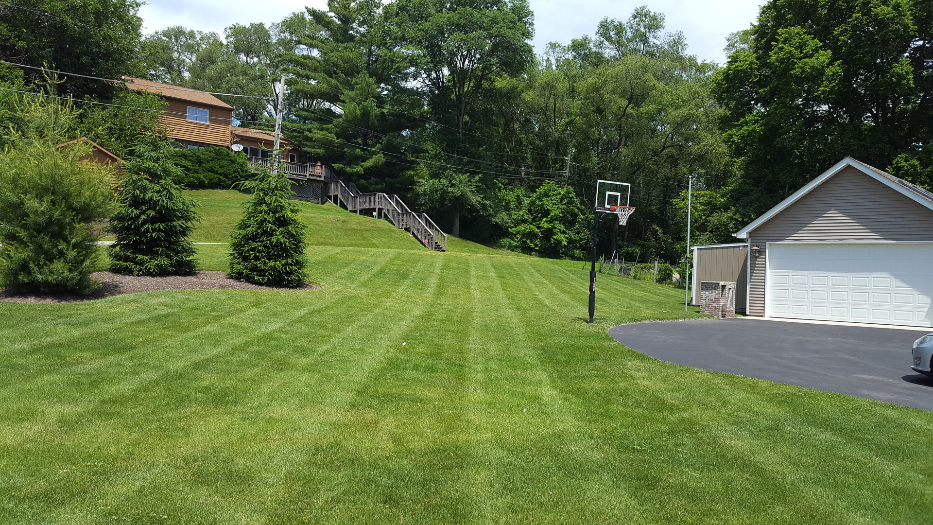 26083 W Calhoun Avenue, Antioch, IL 60002