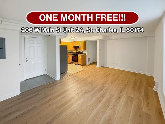 206 W Main Street #2A, St. Charles, IL 60174