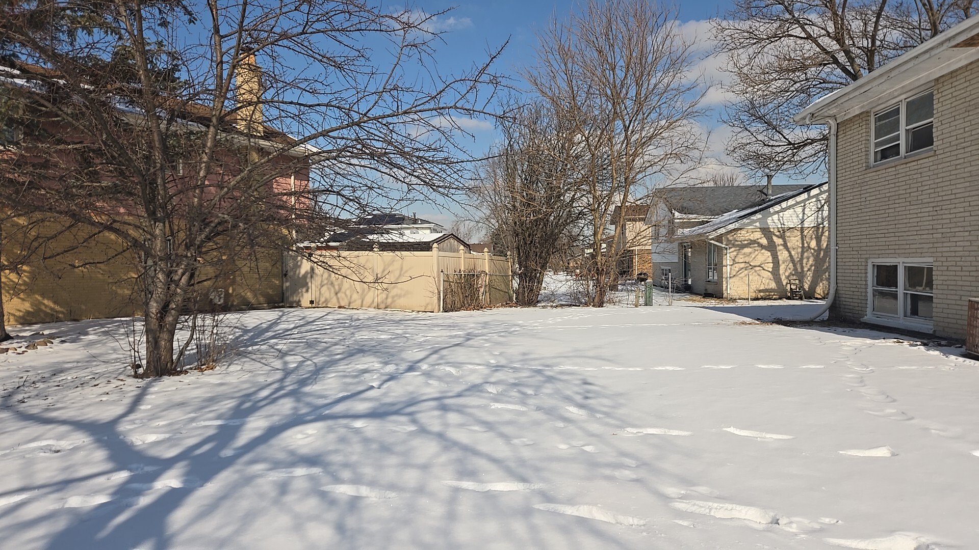 326 S Minerva Avenue, Glenwood, IL 60425