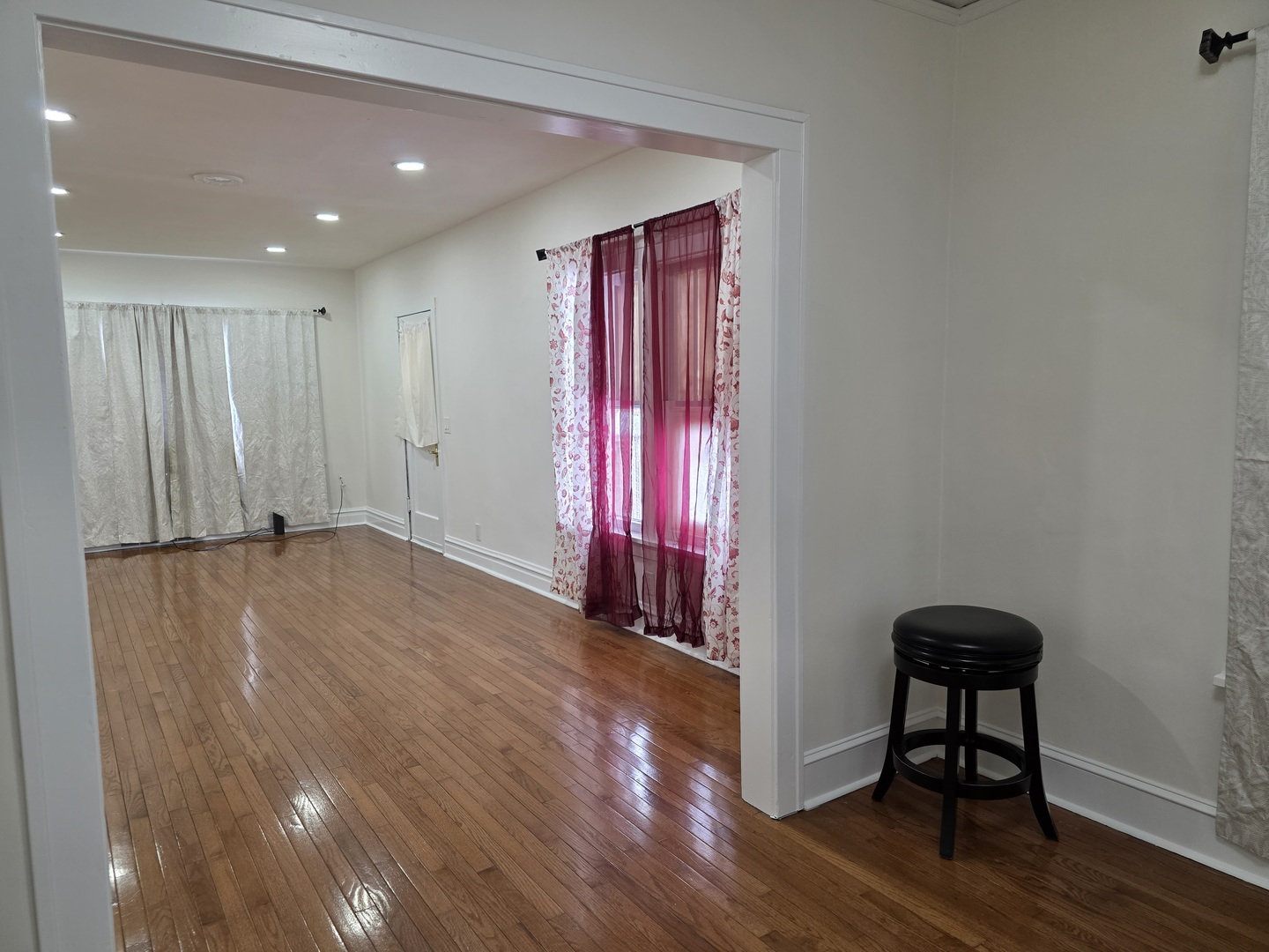 803 Broadway Avenue, North Chicago, IL 60064