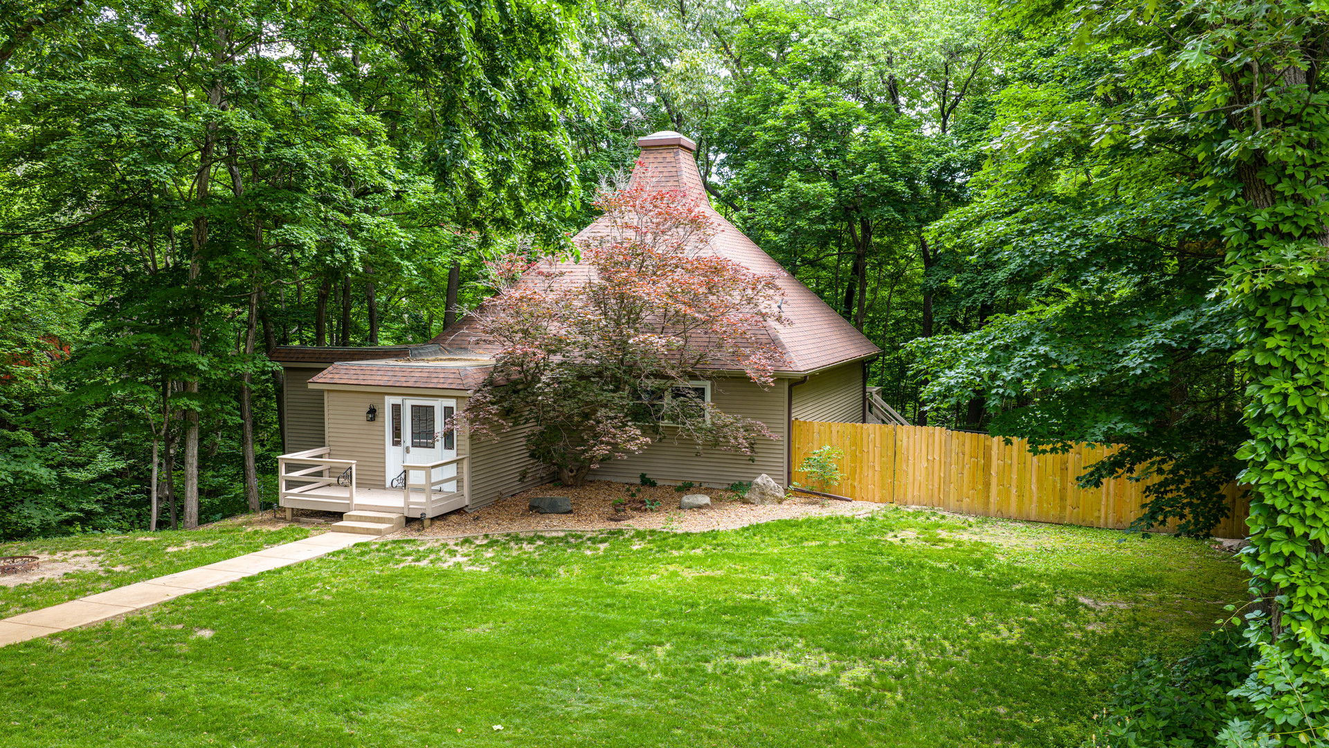 2445 Ridgefield Road, Princeton, IL 61356