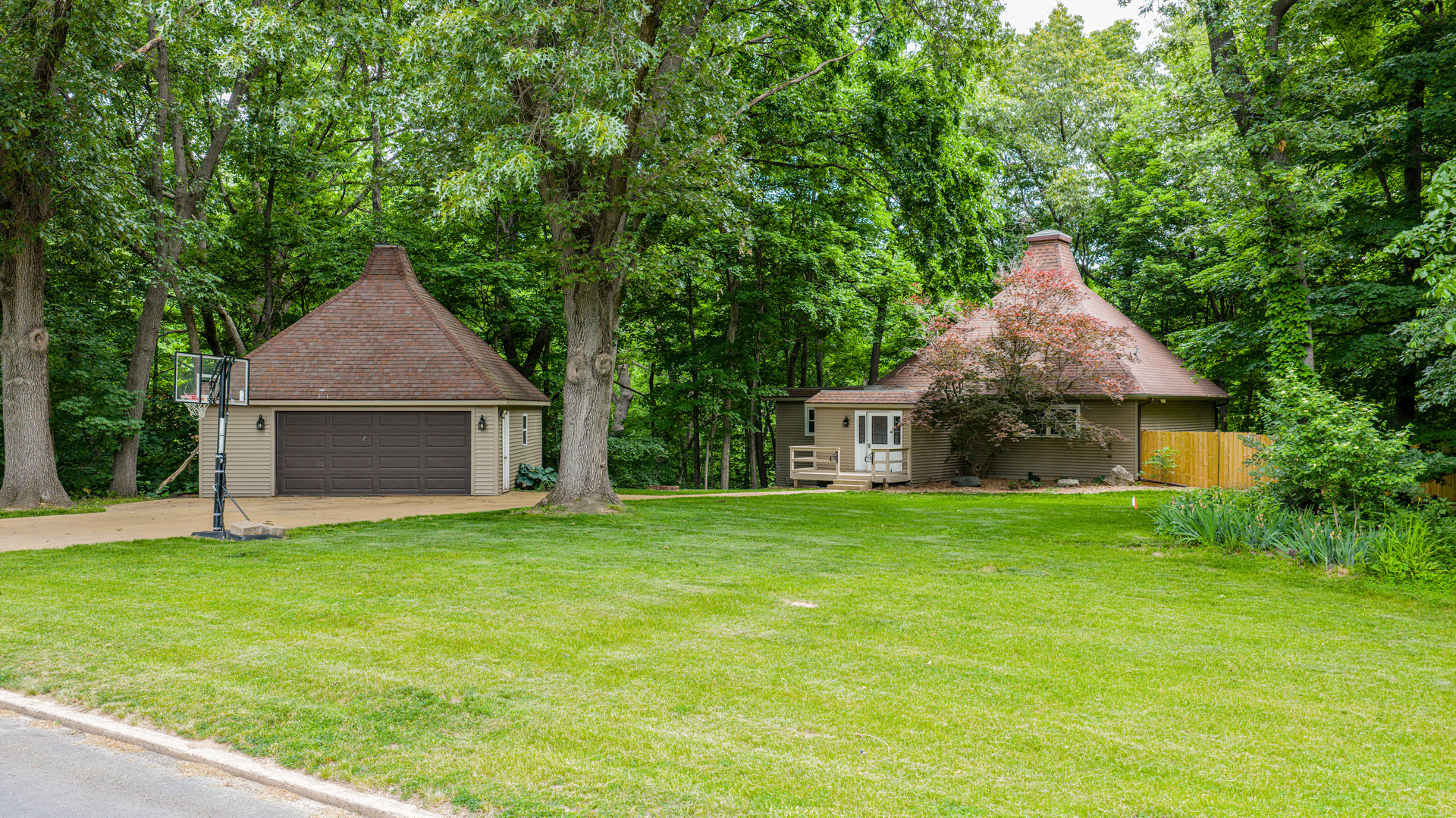 2445 Ridgefield Road, Princeton, IL 61356