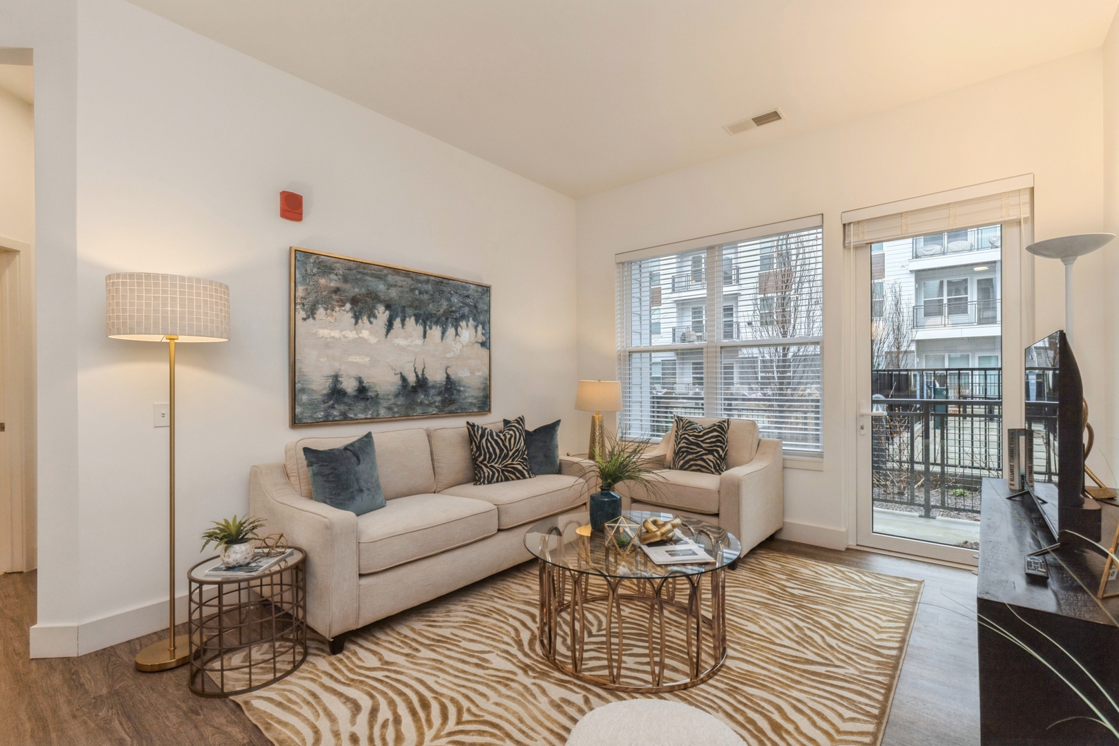 555 Lakeview Parkway #002, Vernon Hills, IL 60061