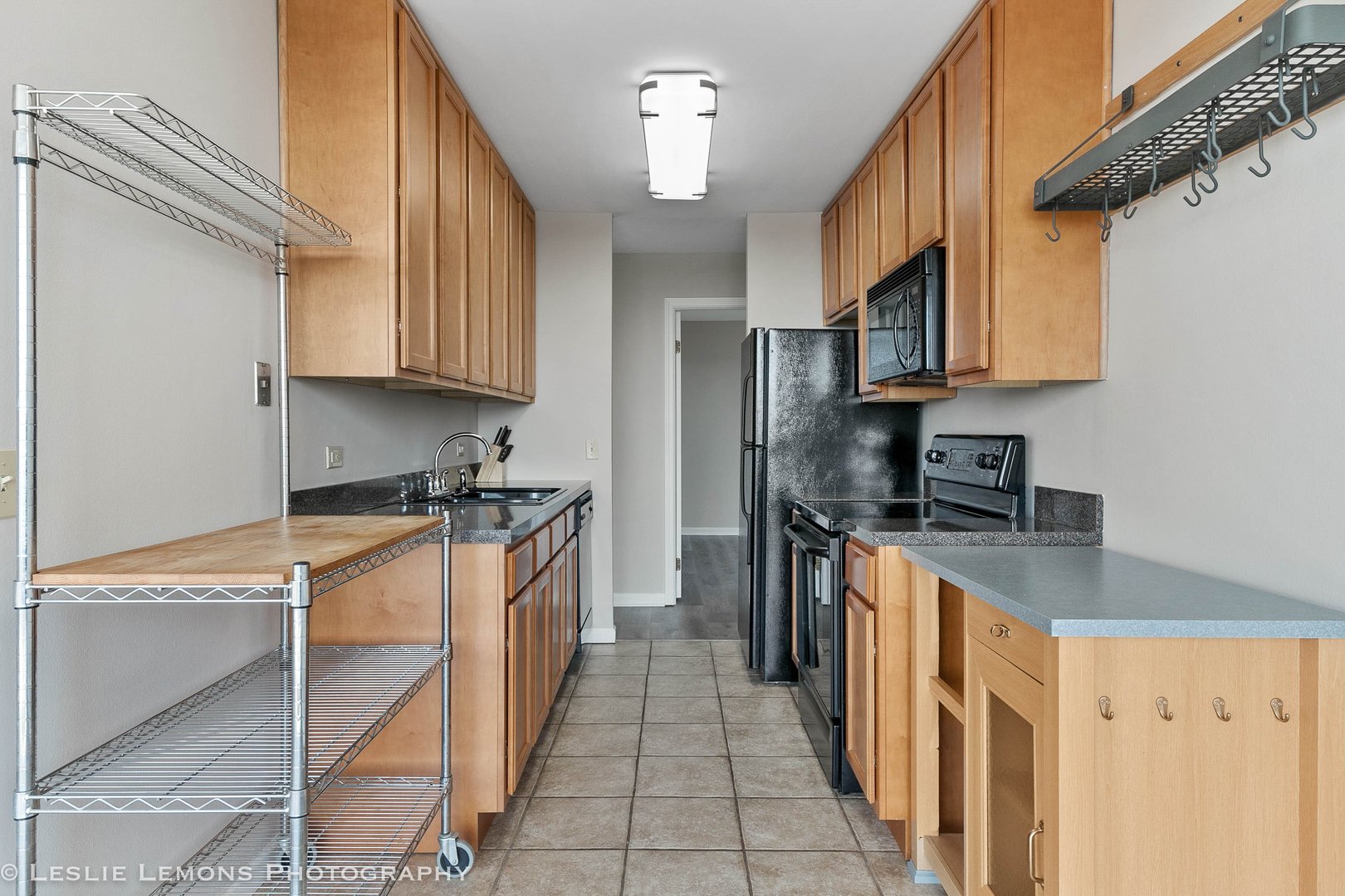 5950 Oakwood Drive #6A, Lisle, IL 60532