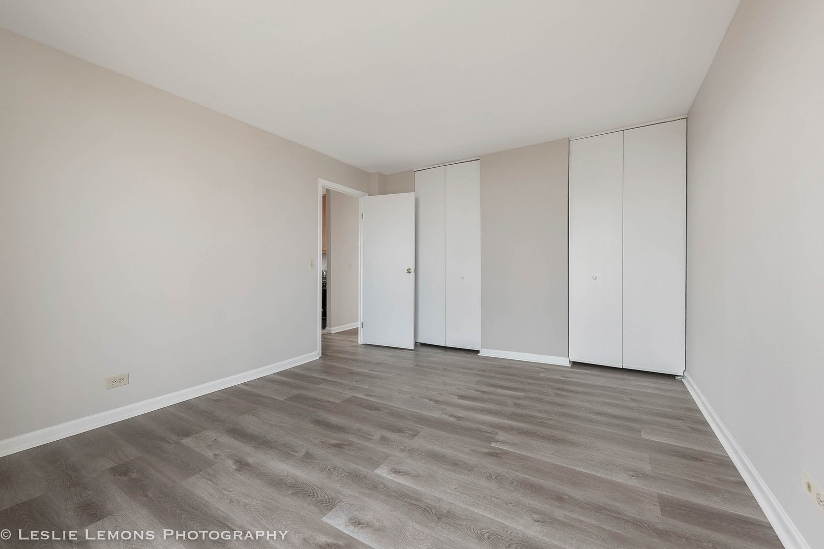 5950 Oakwood Drive #6A, Lisle, IL 60532