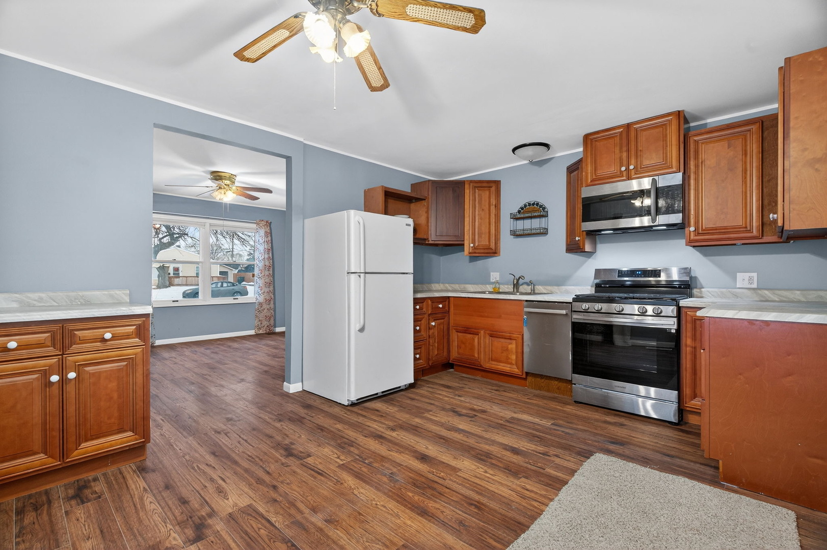 2304 Cypress Lane, Joliet, IL 60435