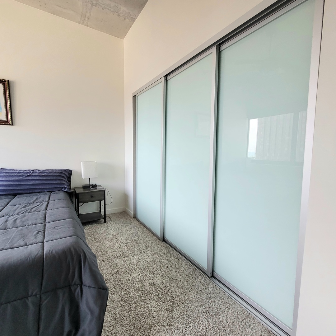 235 W Van Buren Street #3902, Chicago, IL 60607