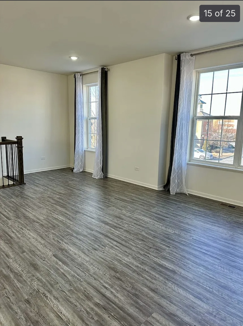 2949 Reflection Drive, Naperville, IL 60564