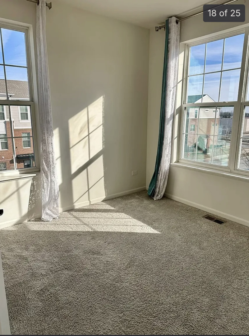 2949 Reflection Drive, Naperville, IL 60564