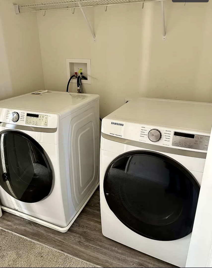 2949 Reflection Drive, Naperville, IL 60564