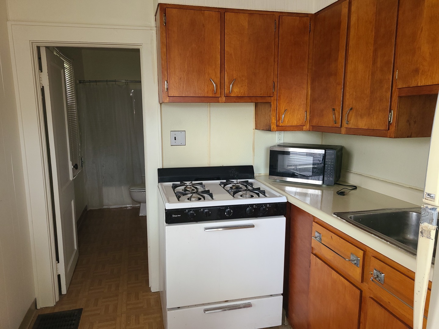 3121 Chicago Road, Steger, IL 60475