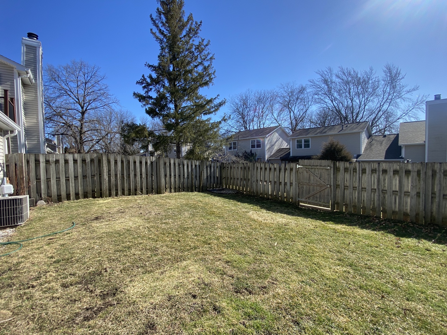 246 Tamarack Drive, Bloomingdale, IL 60108