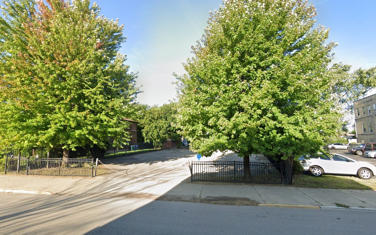 1620 Sheridan Road, North Chicago, IL 60064