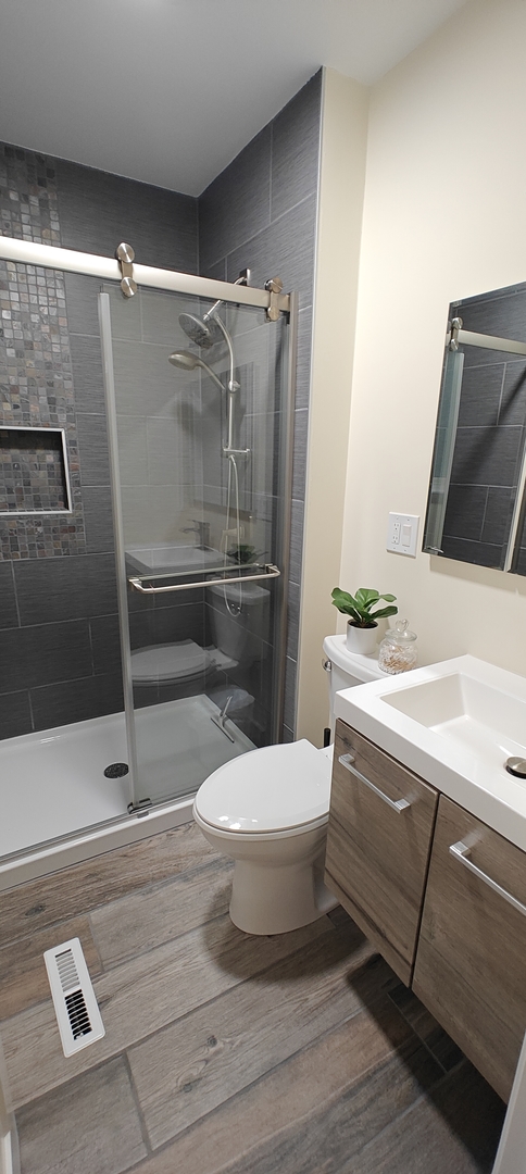 3205 63rd Street, Woodridge, IL 60517