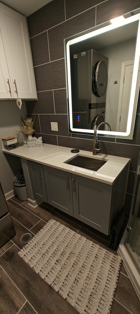 3205 63rd Street, Woodridge, IL 60517