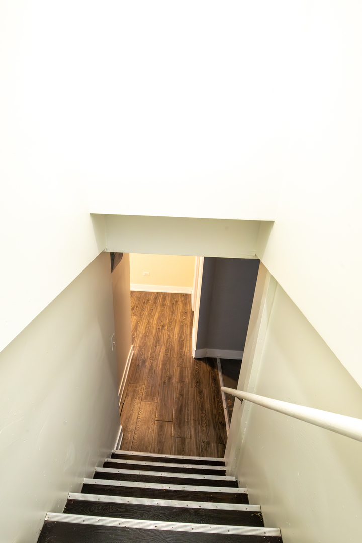 10005 S Calhoun Avenue, Chicago, IL 60617